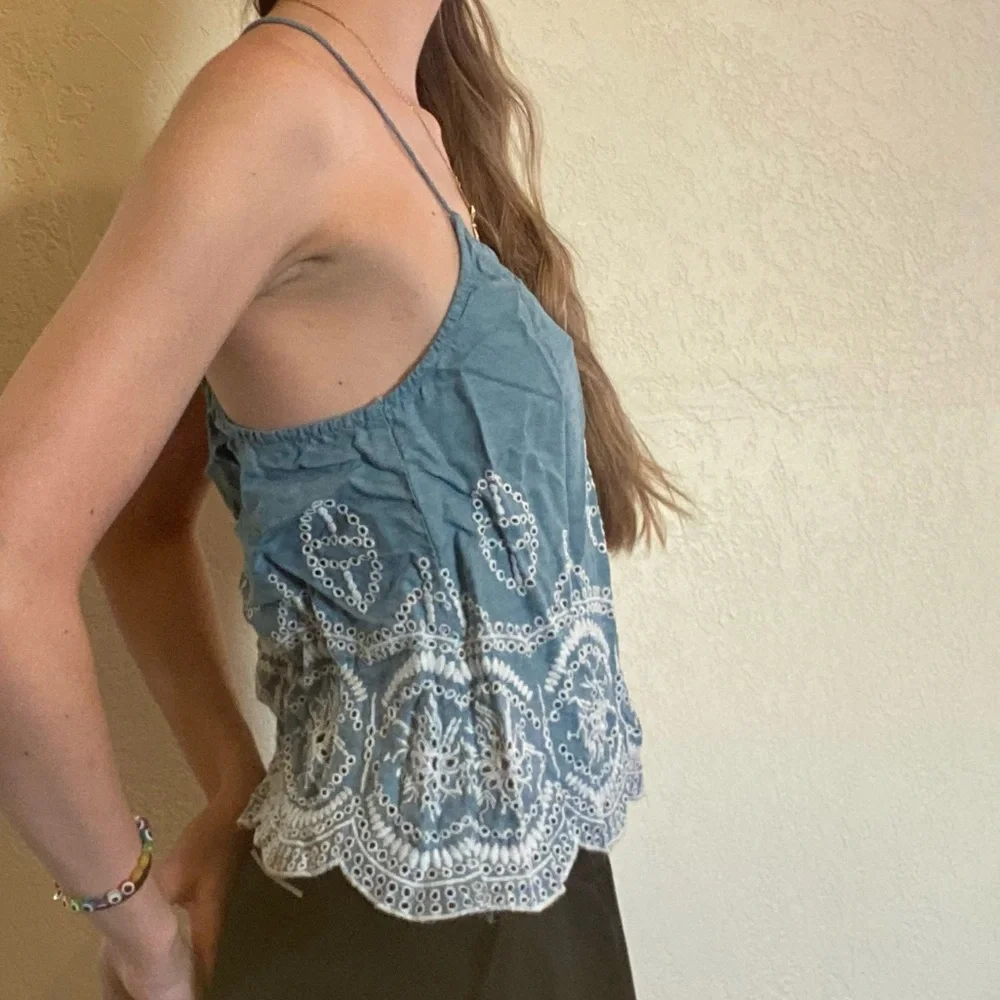 Super cute blue boho top - Picture 9 of 9